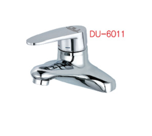 Vòi lavabo 3 lỗ nóng lạnh DAEHAN DU-6011