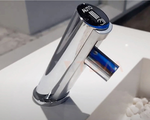 Vòi lavabo cảm ứng Inax AMV-90