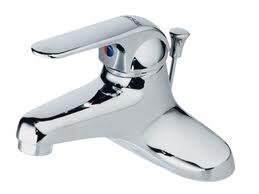 Vòi lavabo nóng lạnh Caesar B102C