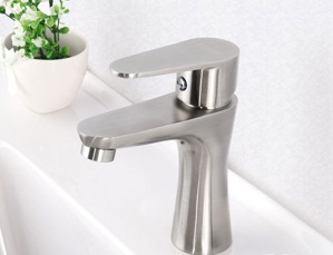 Vòi lavabo nóng lạnh Daesun DS 324