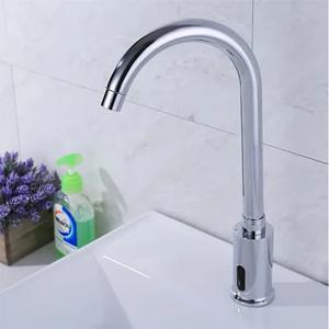 Vòi rửa bát cảm ứng Miken MKV-2033