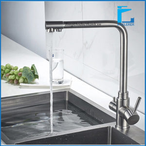 Vòi rửa bát Rosler RL905