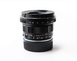 Ống kính Voigtlander 15mm F/4.5 Super Wide-Heliar Ngàm M (Chính hãng)