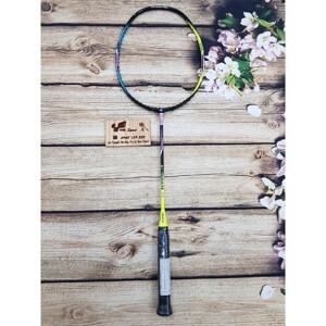 Vợt cầu lông Apacs Accurate 77