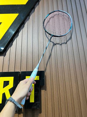 Vợt cầu lông Yonex Astrox 88D Tour