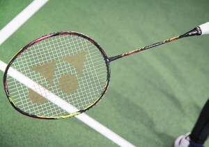 Vợt Cầu Lông Yonex Doura 10