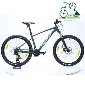 Xe đạp thể thao Giant Talon 4 27.5 inch 2021