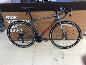 Xe đạp thể thao Giant TCR ADV 0