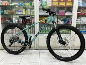 Xe đạp thể thao Trek Marlin 6 2023