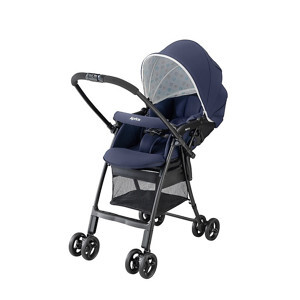 Xe đẩy trẻ em Aprica Karoon Air