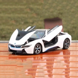 Xe điều khiển từ xa mô hình BMW i8 RASTAR 1:24