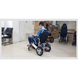 Xe lăn điện Việt Pháp TM011