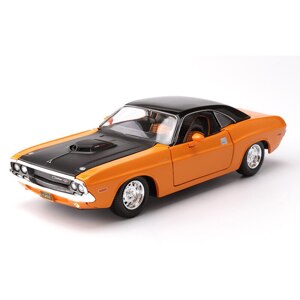 Xe mô hình 1970 Dodge Challenger R/T 1:24 Maisto