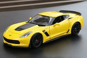 Xe mô hình 2017 Chevrolet Corvette Z06 1:24 Welly