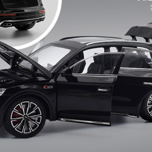 Xe mô hình Audi Q5 1:24 Welly