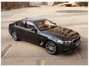 Mô hình xe Bmw 5 Series 535Li 1:18