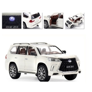 Xe mô hình CheZhi Lexus LX570 Trắng 1:24