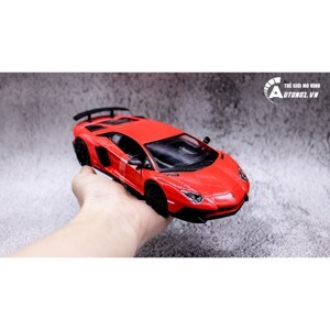 Xe mô hình Lamborghini Aventador LP750-4 SV 1:24 Bburago