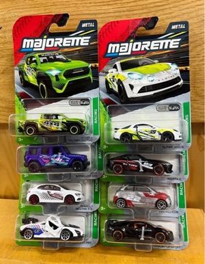 Xe mô hình Majorette Racing Cars