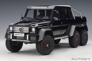 Xe Mô Hình Mercedes-Benz G63 AMG 6x6 1:18 Autoart