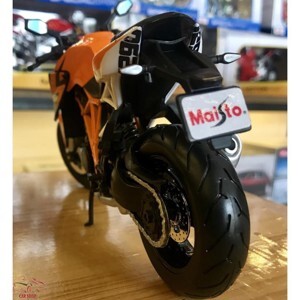 Xe mô tô mô hình KTM 1290 Super Duke R Maisto 1:12