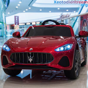Xe ô tô điện cho bé Maserati S302