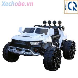 Xe ô tô điện trẻ em RBT-555