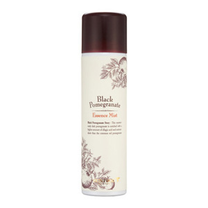 Xịt khoáng chiết xuất từ quả lựu Black pomegranate essence mist 120ml