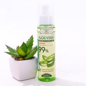 Xịt khoáng trà xanh Dưỡng da - Dabo Green Tea Calming Mist 100ml