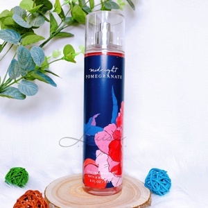 Xịt thơm toàn thân Midnight Pomegranate - Body Mist - Bath & Body Works