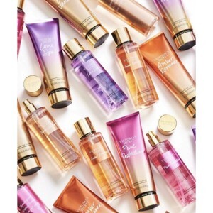 Xịt thơm toàn thân Very Sexy Fragrance Mist Victoria’s Secret 250ml