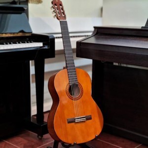 Đàn Guitar Yamaha Classic C40 - Màu M/ BL